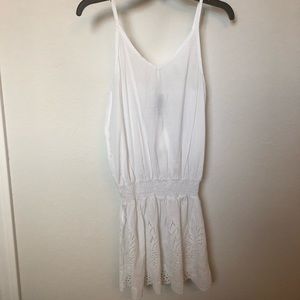 Bobi NWT white cover up size small